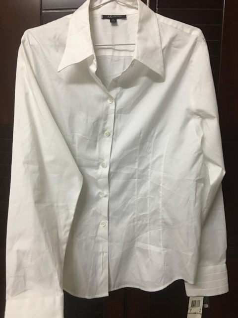 Sơmi trắng nữ hàng auth