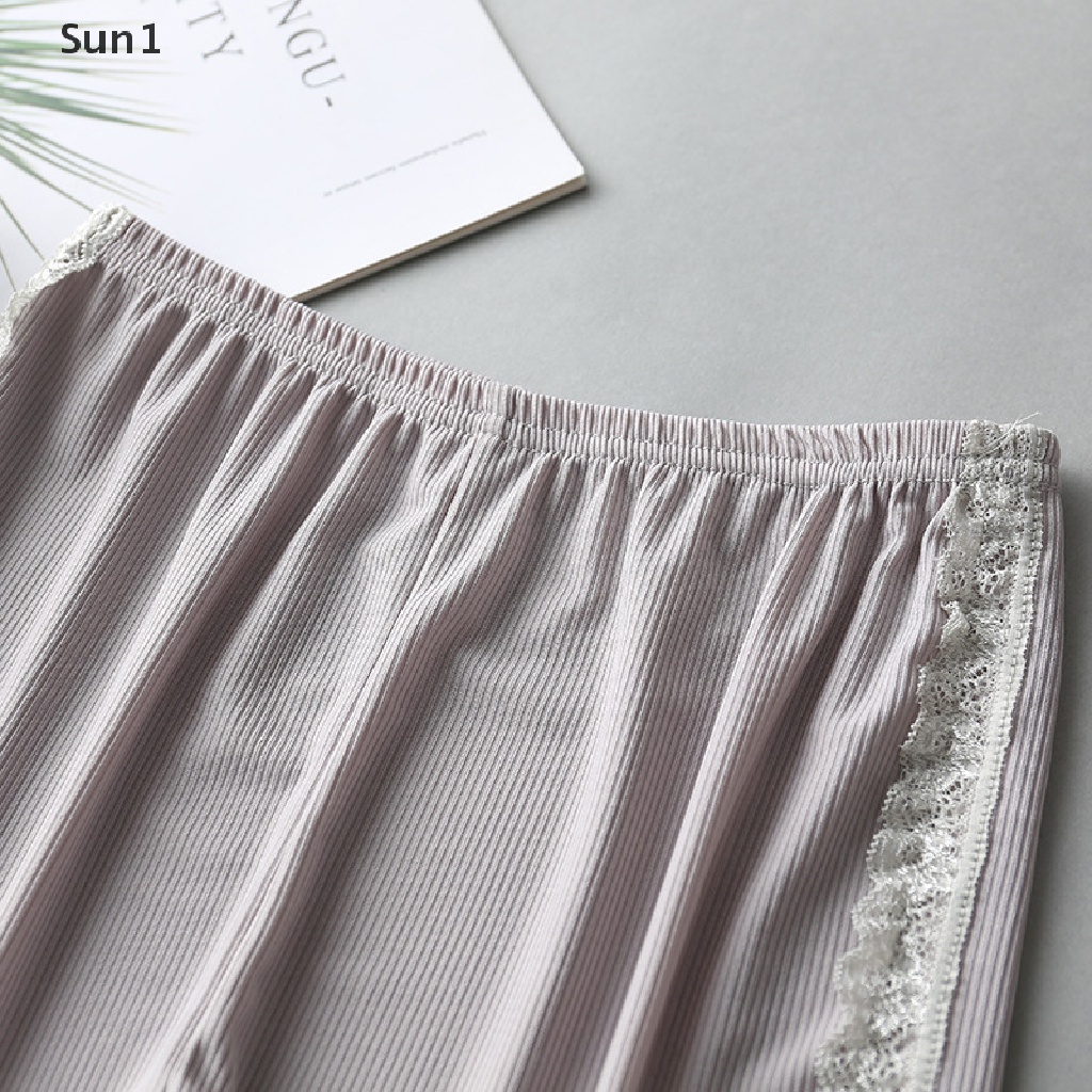 Quần short an toàn dáng rộng co giãn phối ren hai bên màu sắc ngọt ngào thời trang xuân hè dành cho nữ