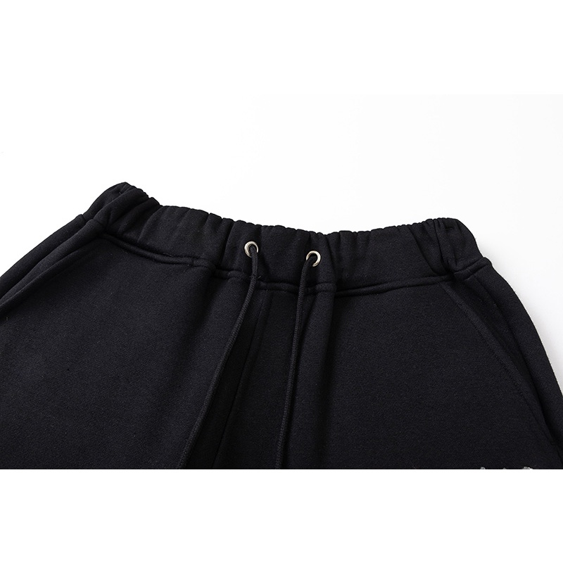 Hàng Bán Chạy - Hàng Có Sẵn-Quần Tất Lông Cừu Đen Thêu Hình Ngôi Sao-Red Dành Cho Nam Và Nữ