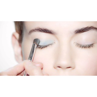 Cọ Tán Màu Mắt M.A.C Eye Shader Brush 239