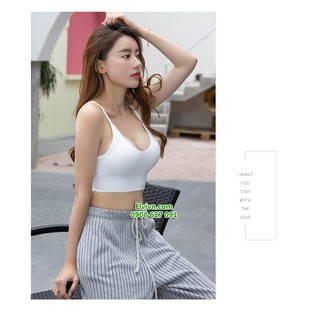 Bra mặc áo hở lưng