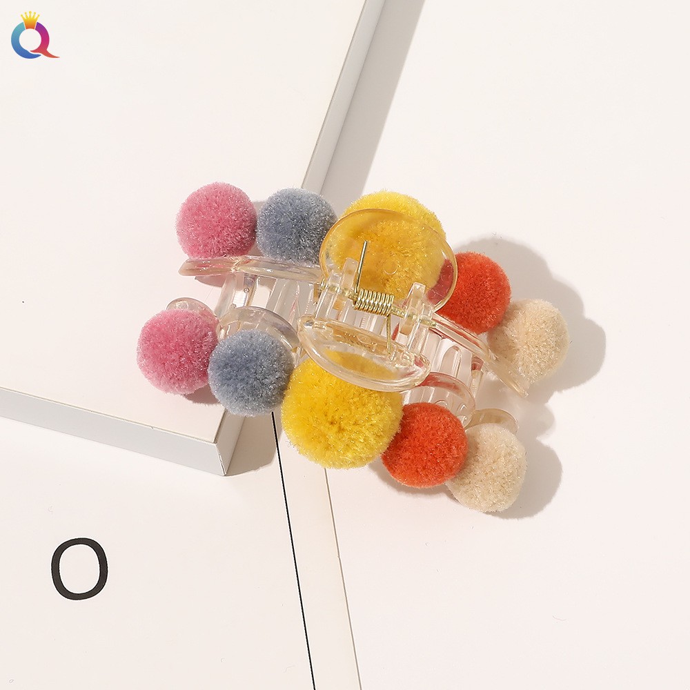 Kẹp tóc đính quả cầu lông xù thời trang dự tiệc