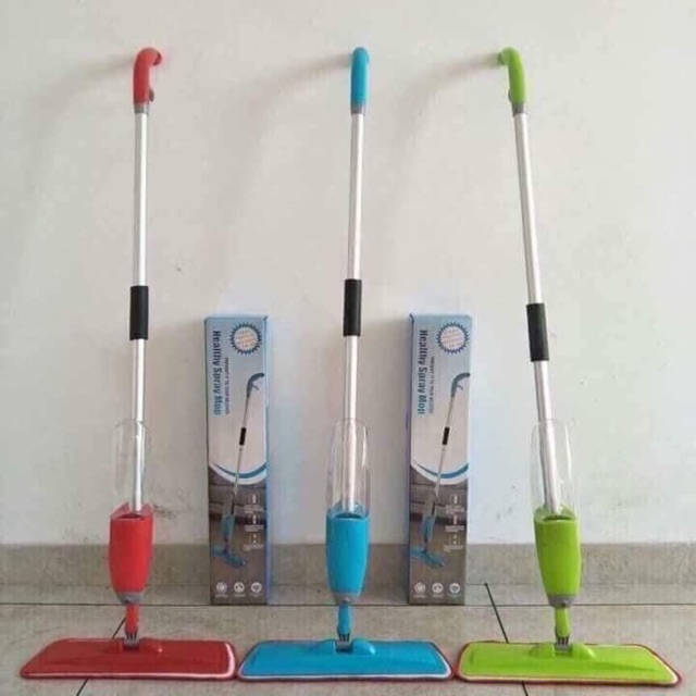 Chổi lau nhà có bình xịt