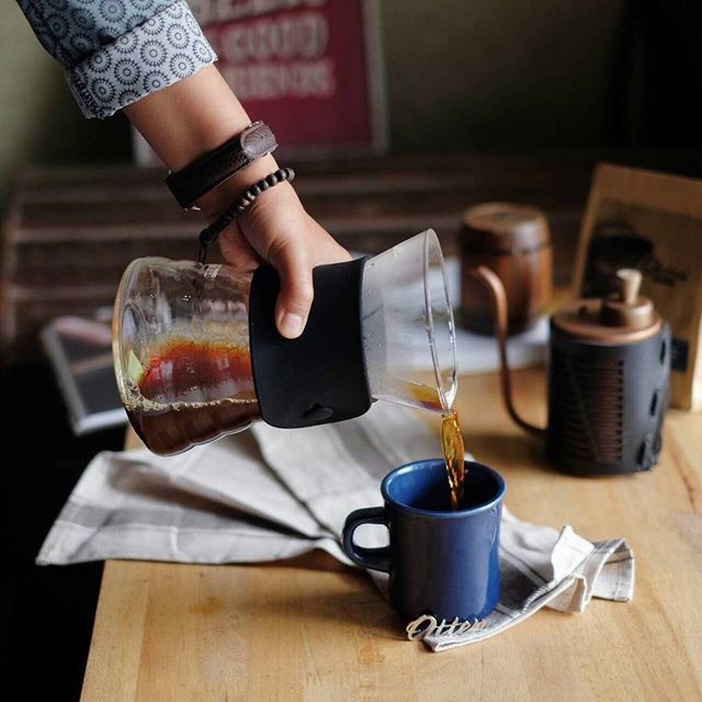 Bình Pour-over Hario V60 Drip Decanter