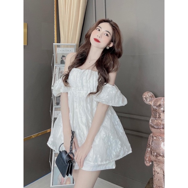 Set bộ đồ nữ áo voan trễ vai trắng phối quần sooc cạp chun freesize phom rộng phong cách sexy hàn quốc
