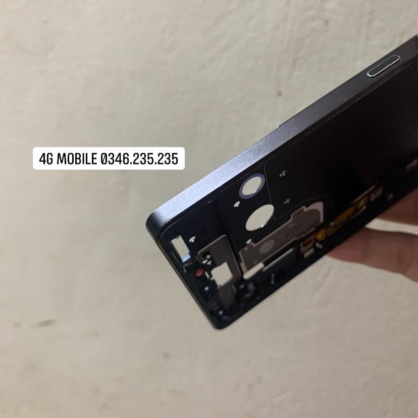 Màn kèm khung điện thoại BlackBerry Key2 zin bóc máy