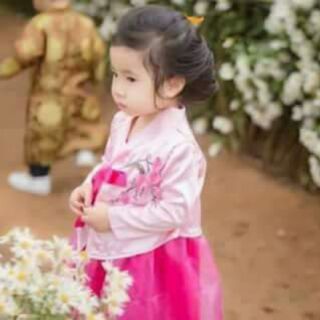 HANBOK CHO BÉ IU