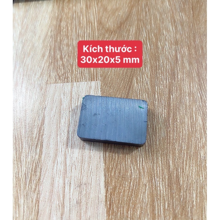 Nam châm chữ nhật kích thước 30x20x5mm , nam châm nhỏ