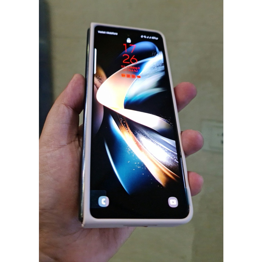 Ốp lưng Samsung Galaxy Z Fold 4 có kèm chân dựng(không kèm bút) Nobox new chính hãng