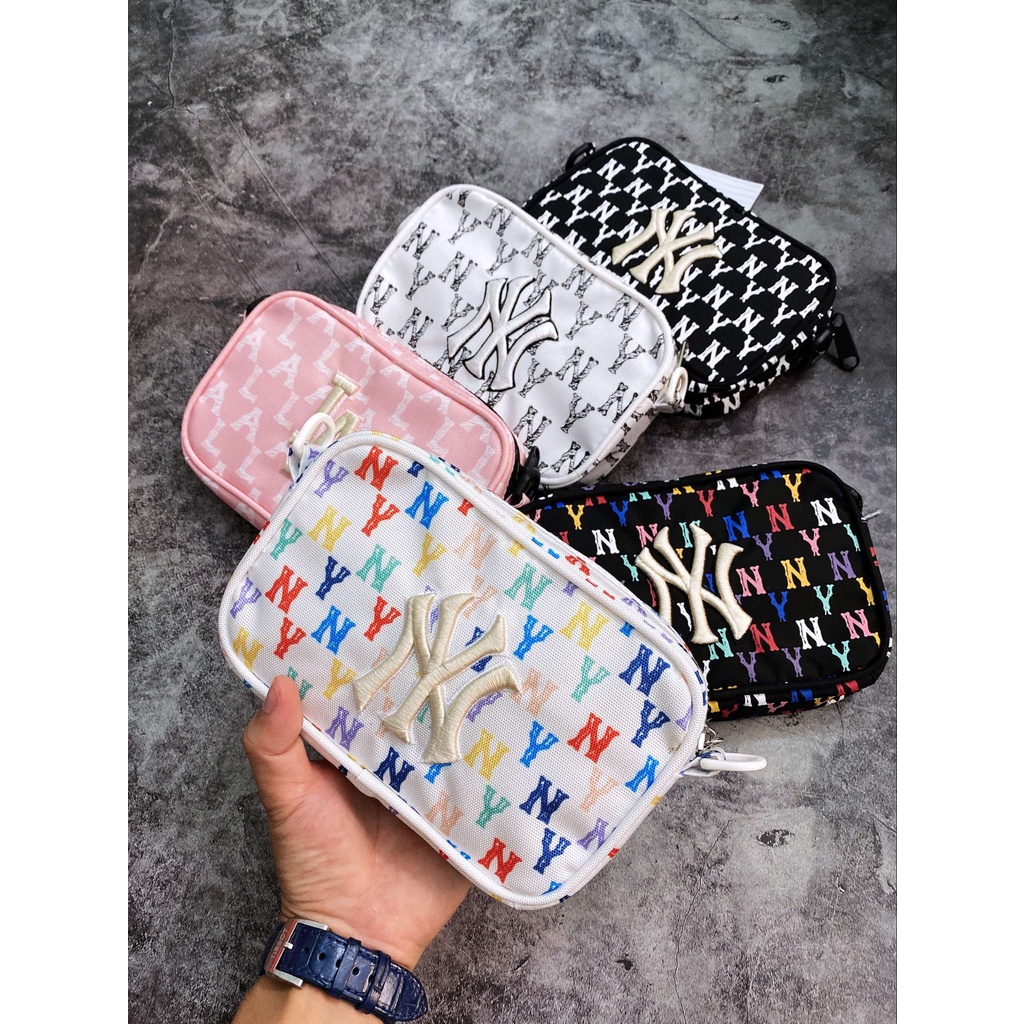 Túi đeo chéo nữ B214 MLB NY MONOGRAM CROSSBODY BAG [ HONGPHUC ]