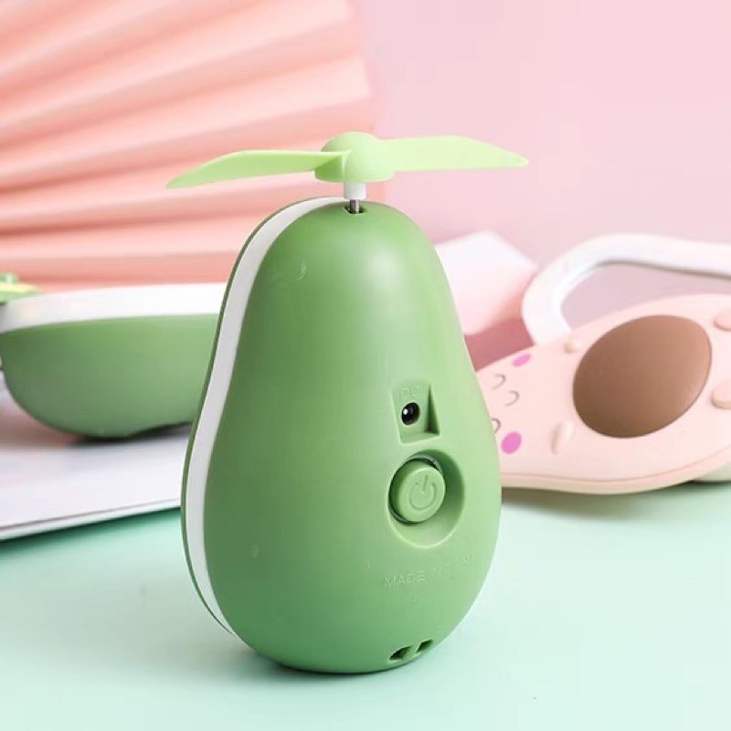 Quạt Bơ xanh có đèn | BigBuy360 - bigbuy360.vn