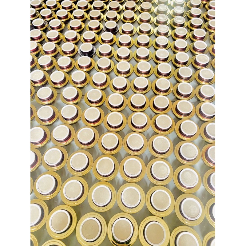 Kem sâm tái tạo da bong mạnh điề.u tr.ị mụn nám (nền thường) | BigBuy360 - bigbuy360.vn