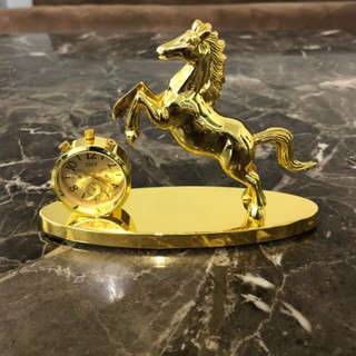 Tượng Nước Hoa Hình Con Ngựa Mạ Vàng Kèm Đồng Hồ Cao Cấp - Thanh Bình Auto