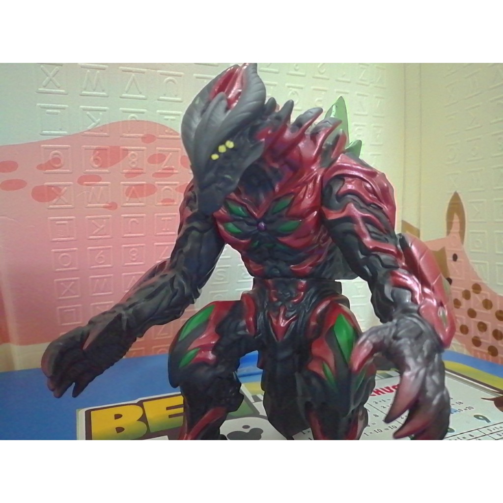 Mô hình Quái vật Belial Ultimate Arc Belial Kaiju Bandai Ultraman Monster Serie Siêu nhân điện quang