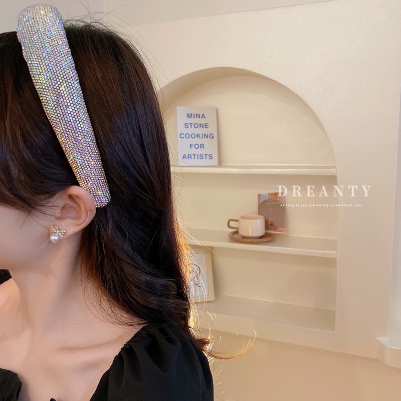 Băng Đô Cài Tóc Hình Đầu Lâu Đính Kim Cương Lấp Lánh Thời Trang Âu Mỹ
