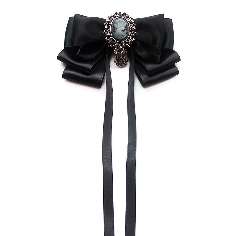 Cà Vạt Nơ Đen Đính Đá Và Ngọc Trai Thời Trang Mùa Hè 2023 Cho Nữ