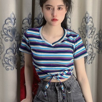 Aó thun croptop sọc cổ tim size S từ 40-50kg size M từ 50-60kg