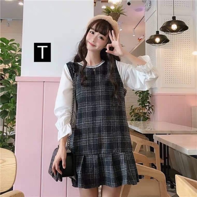 Váy karo phối sơ mi Tr&Đ