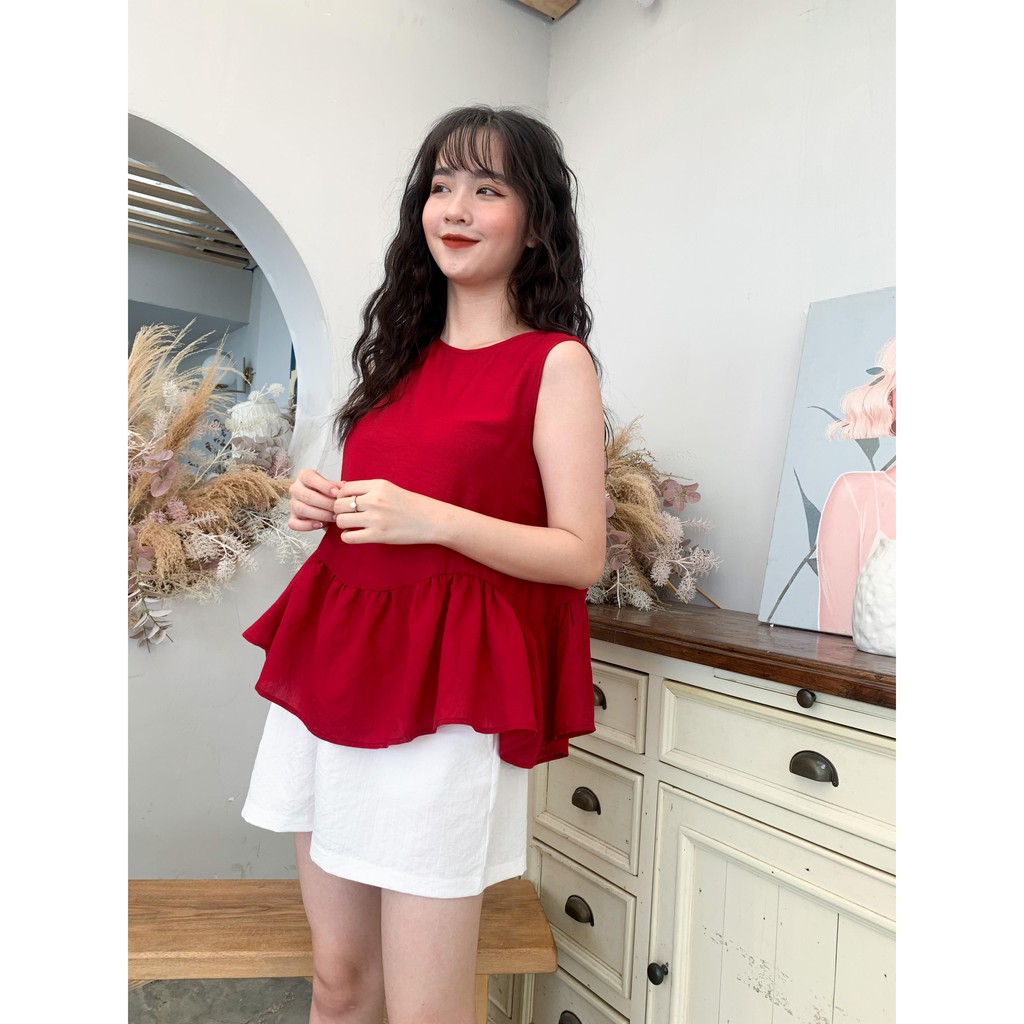 Set Bộ Đũi Tiểu Thư Áo Đỏ và Quần Short(sooc) Trắng-Hàng Thiết Kế Size M,L.