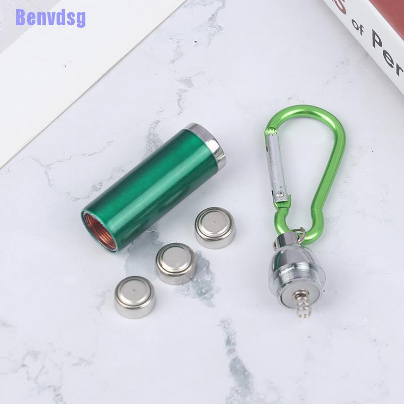 Đèn pin mini siêu sáng có móc khóa dễ mang theo tiện dụng cắm trại