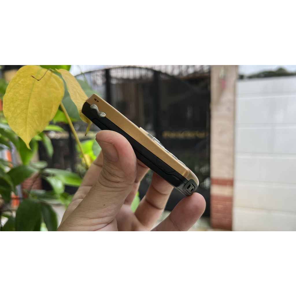 Điện thoại nokia 8250 pin trâu