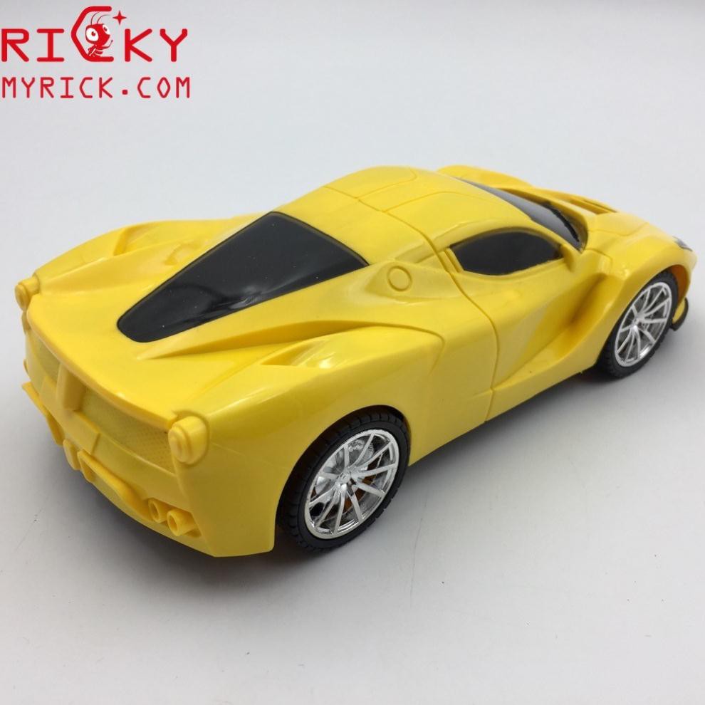 Xe điều khiển vô lăng