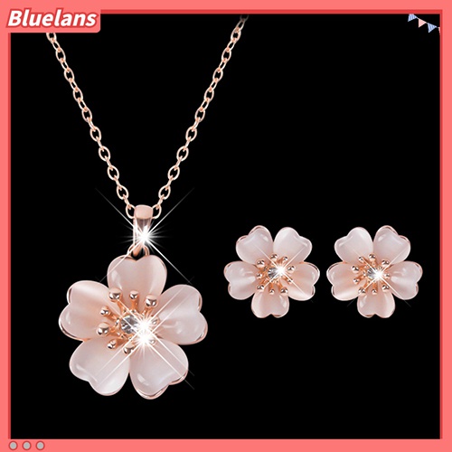 Bộ dây chuyền và đôi khuyên tai mặt hình hoa thanh lịch quý phái cho nữ