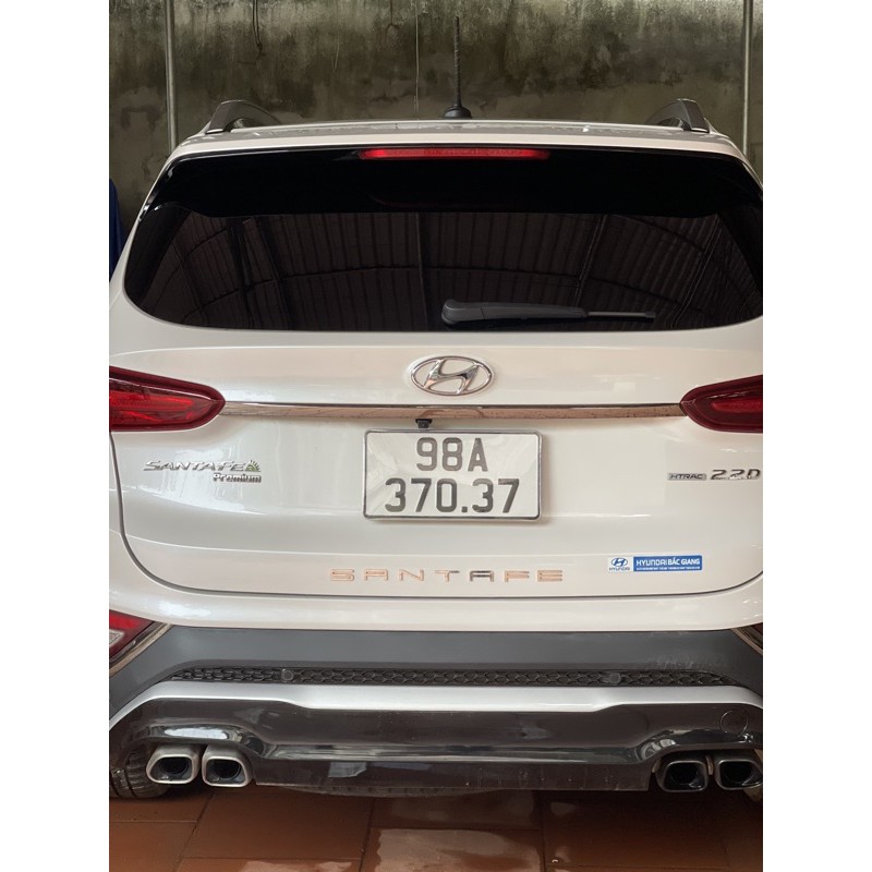 Tem Logo Chữ Nổi SANTAFE Dán Đuôi Xe
