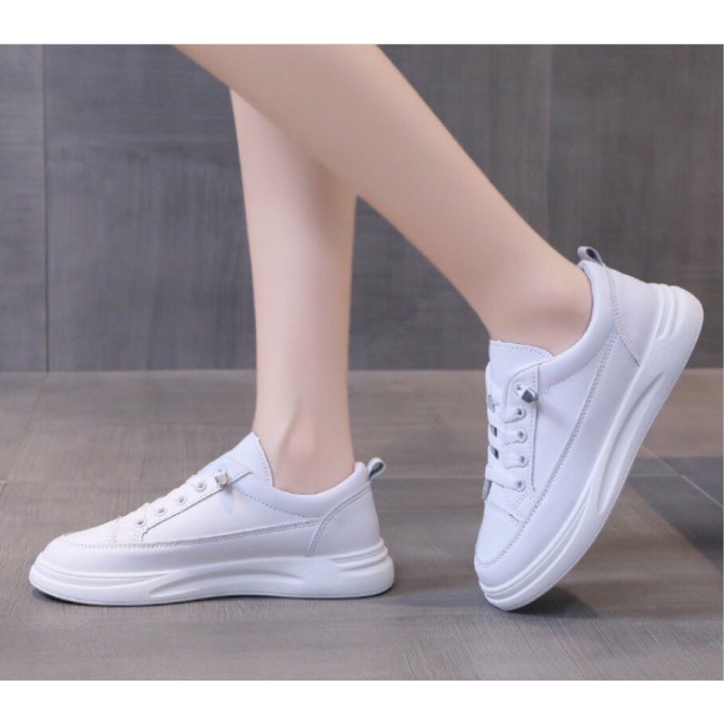 form to Giày lười nữ trắng kiểu thể thao không buộc dây cao cấp, giày slip on nữ