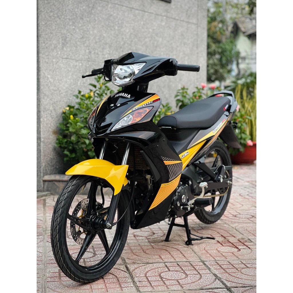 Tem Rời Dán Xe Exciter 2009 Mẫu Spark 135 Vàng Đen Cực Đẹp, Hàng 3 Lớp Chất Lượng Cao