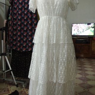 Đầm cổ điển