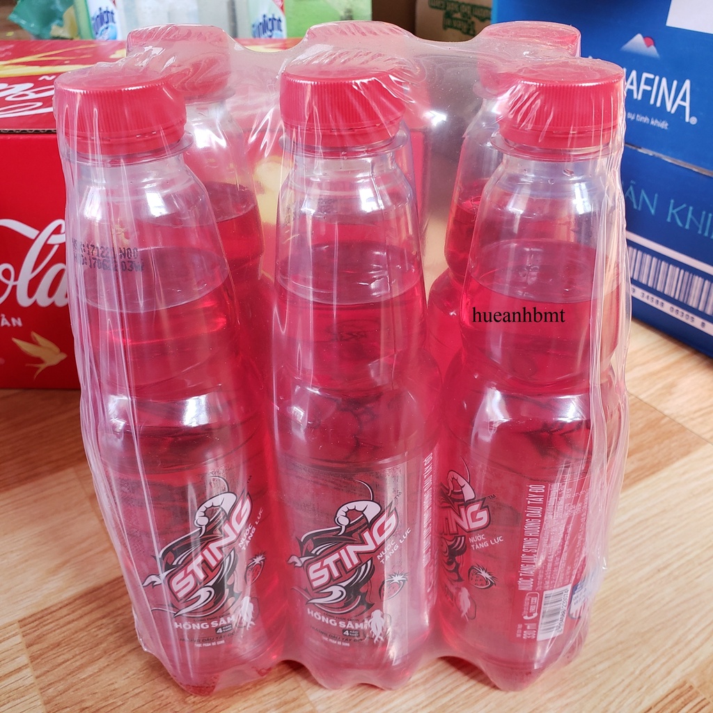 Lốc 6 chai nước Sting Dâu chai 330ml