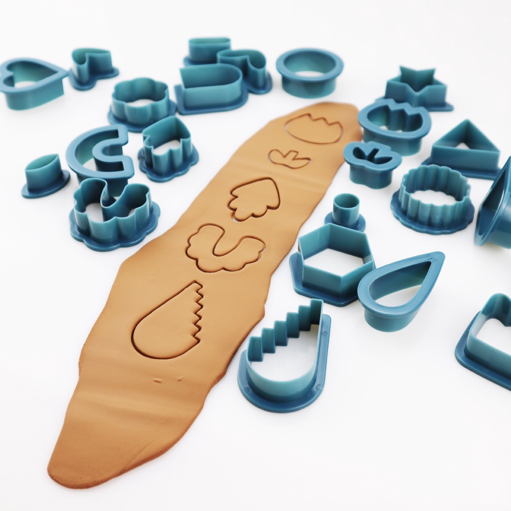 Bộ 24 Khuôn cắt đất sét làm trang sức, trang trí mô hình