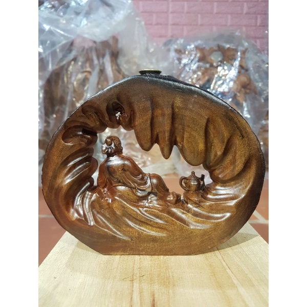 Thần trà xông trầm gỗ bách xanh, tặng 1 hộp 50 nụ.