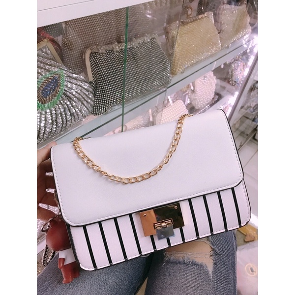 Túi Đeo Vai Kẻ Xọc Hàng Hót