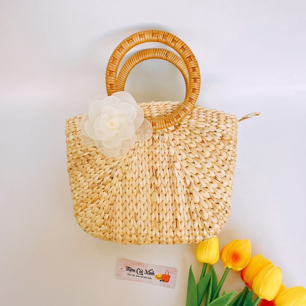 Giỏ Xách Lục Bình Uốn Cong Quai Mây, Túi Cói Gắn Hoa Vintage Đi Biển, Decor, Chụp Ảnh Siêu Xinh