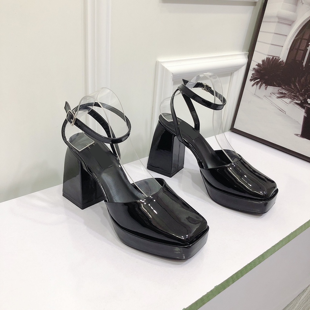 Sandal Cao Gót 9p Mũi Đúp 2p Hàng Cao Cấp Chất Da Bóng Mềm Chuẩn Form  -  2 Màu Đen Trắng Chị Chảnh Store