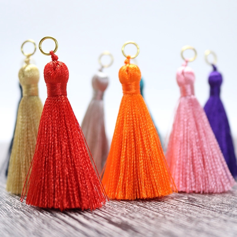 Set 10 Phụ Kiện Đánh Dấu Trang Sách Bằng Lụa Có Tua Rua