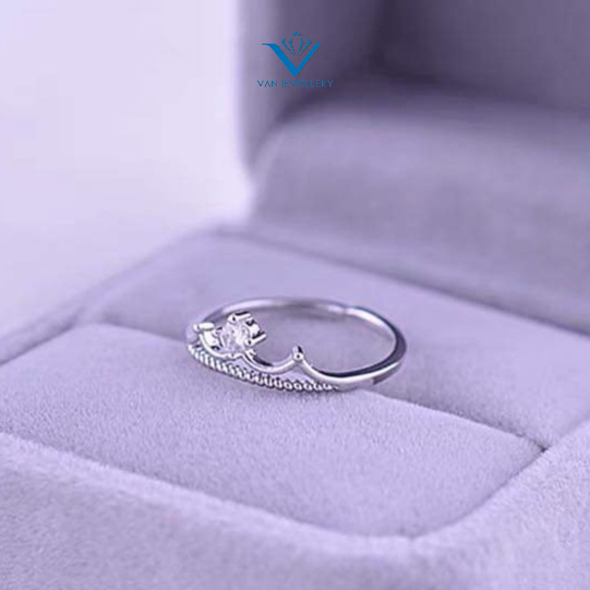 Nhẫn bạc Nhẫn vương miện nạm một viên đá trắng xinh Van Jewelry V10740