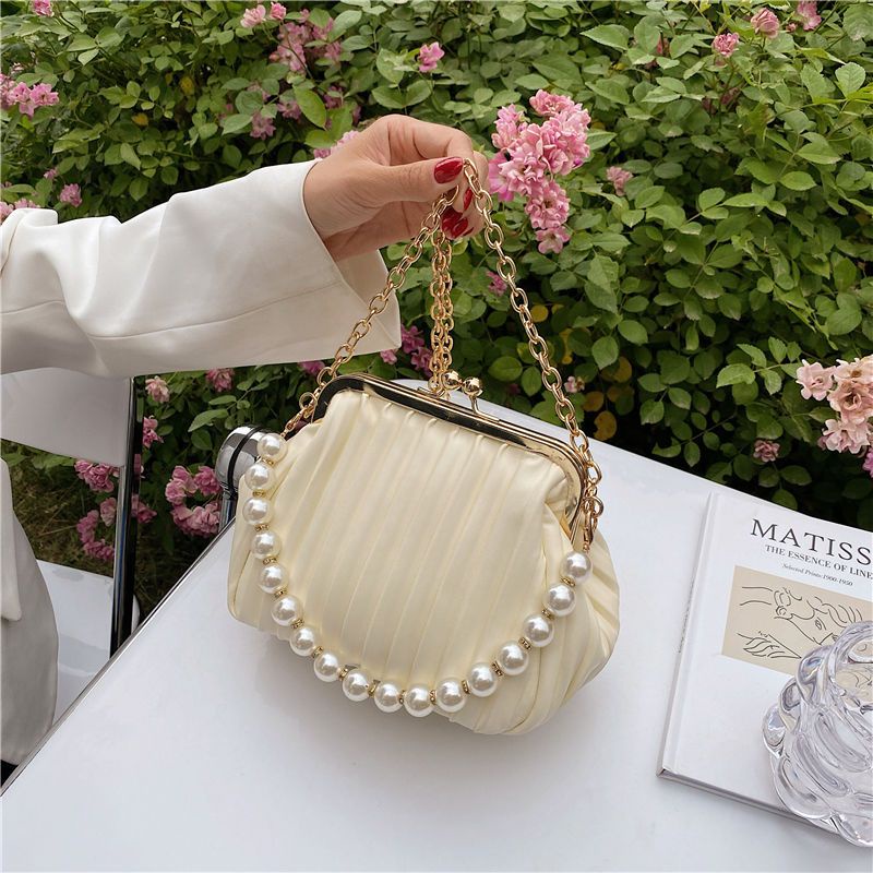 Túi Đeo Chéo Xếp Ly Đính Ngọc Trai Thời Trang Dành Cho Nữ