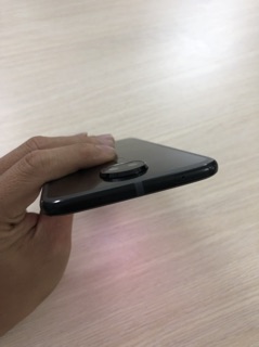Điện thoại motorola z2 force cpu snap 835 8 nhân ram 4gb bộ nhớ 64gb likenew
