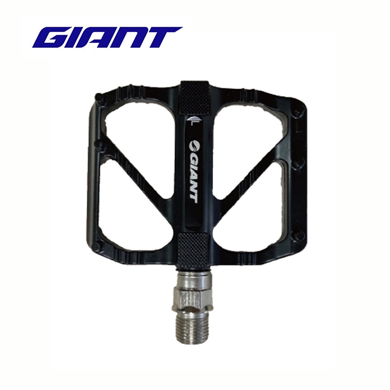 Bàn đạp (Pedal) GIANT PD R27 bằng nhôm, chạy bạc đạn Chính Hãng