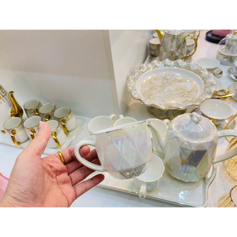 Bộ ấm chén khay sứ ánh trai siêu đẹp viền vàng Bắc Âu- Bộ trà đẹp