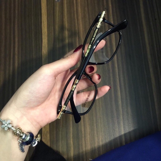 Kính Mắt vuông gọng hoạ tiết thời trang cao cấp