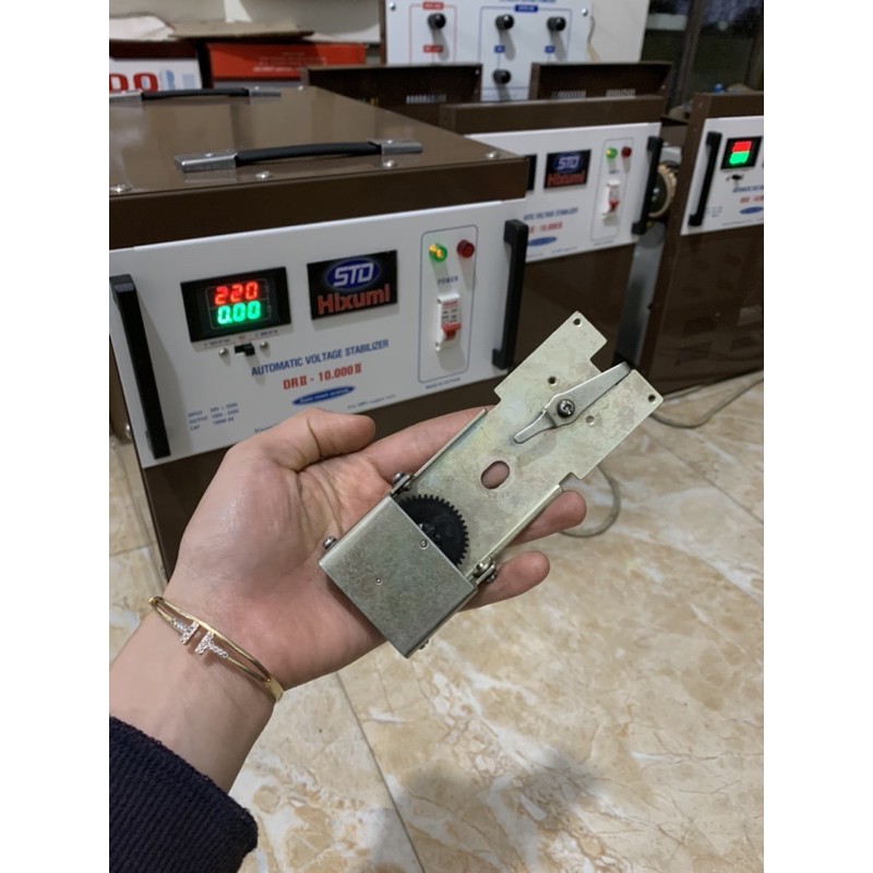 Bộ khung cơ sắt lắp cho các loại ổn áp