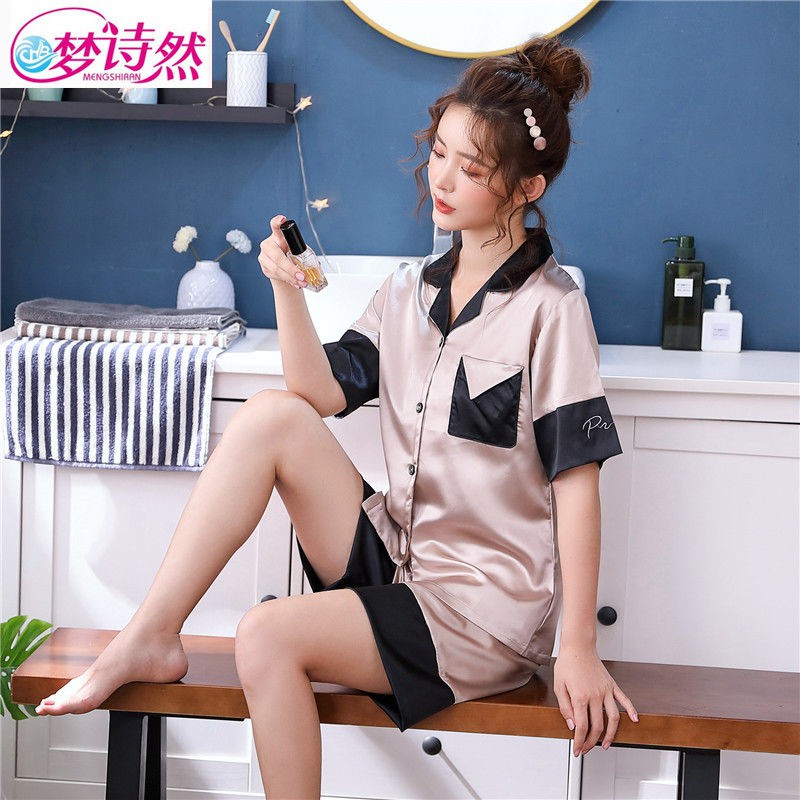 Bộ Đồ Ngủ Lụa Tay Ngắn Kiểu Dáng Quyến Rũ Cho Nữ | BigBuy360 - bigbuy360.vn