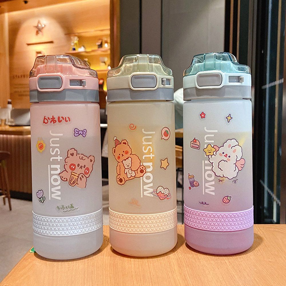 Bình đựng nước thể thao 400/600ml bằng nhựa có ống hút chống tràn nhiều màu sắc