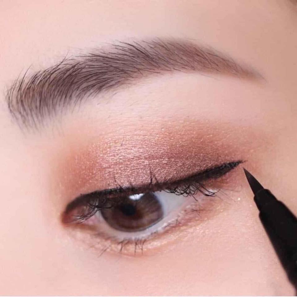 Kẻ Mắt Nước Bbia Last Pen Eyeliner  0.6g