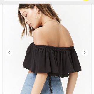 Áo croptop bẹt vai