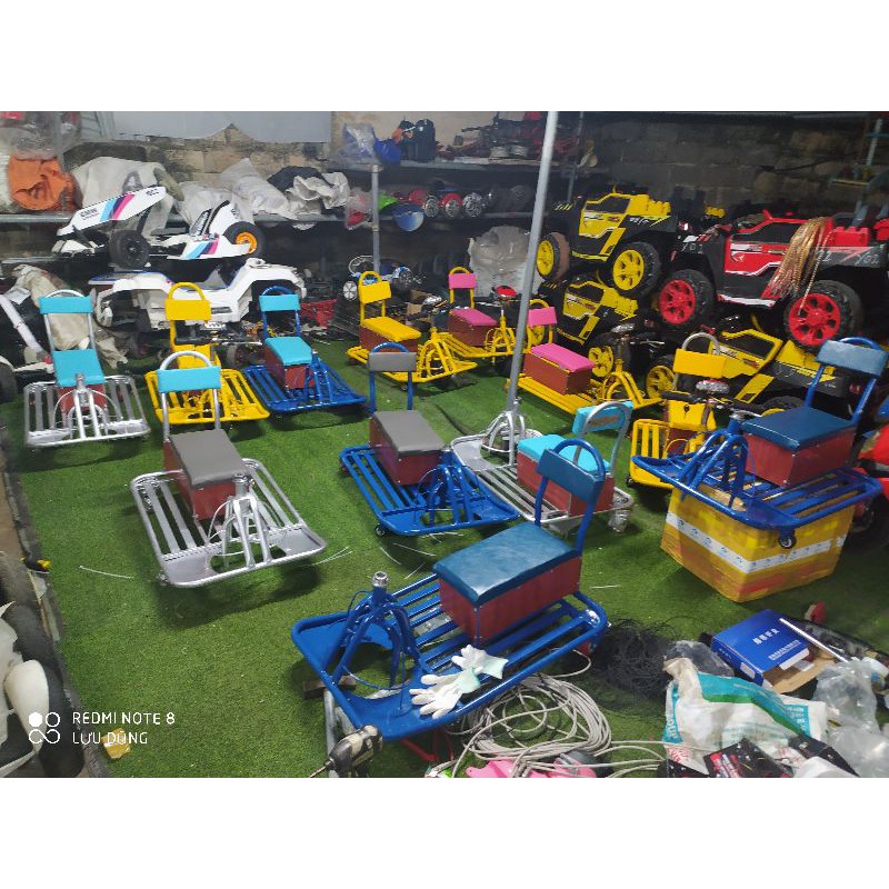 Khung xuồng bay bằng sắt tự chế